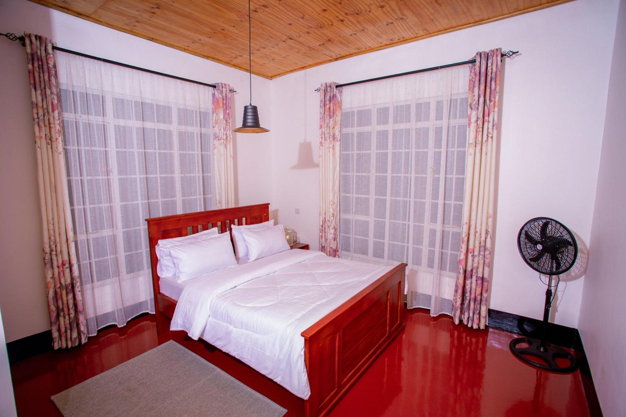 Royal Homestay Moshi Eksteriør bilde